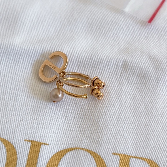 Dior Petit CD Earrings Pink-Finish Metal, Pink Resin Pearl and Pink Crystals - Picture 11 of 15